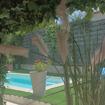 Mimilou Mont St Loup Piscine Privee Apartamento Agde Quarto foto