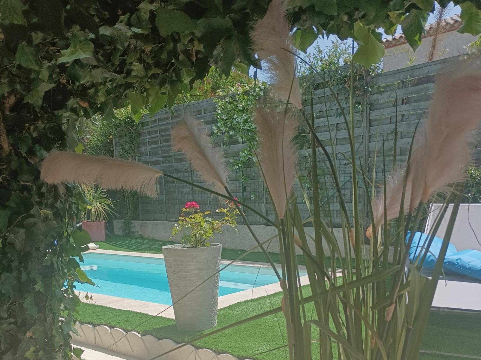 Mimilou Mont St Loup Piscine Privee Apartamento Agde Quarto foto